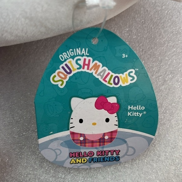 ๐ Squishmallows Hello Kitty Set of 3 - Picture 5 of 7